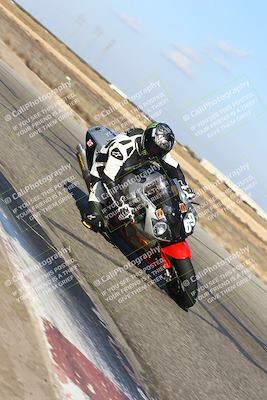 media/Nov-03-2024-TrackDaz (Sun) [[44580f4982]]/A Group/2pm (Grapevine)/